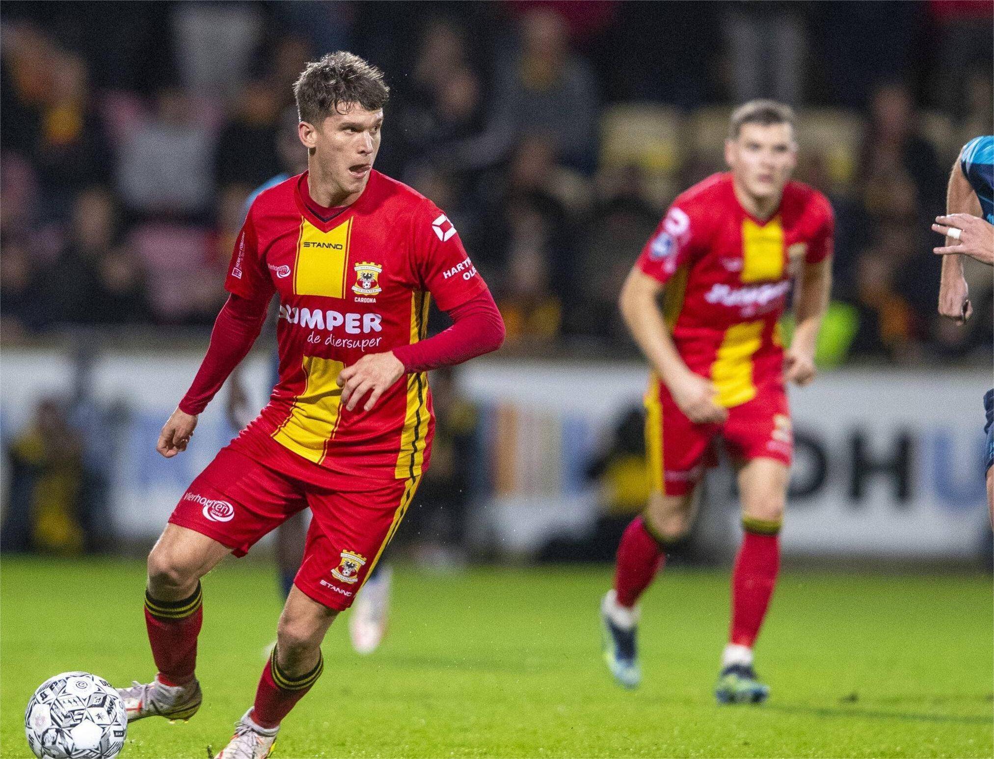 在主场拿下 在主场拿下