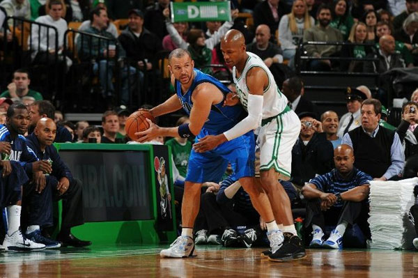 在此背景下 在此背景下