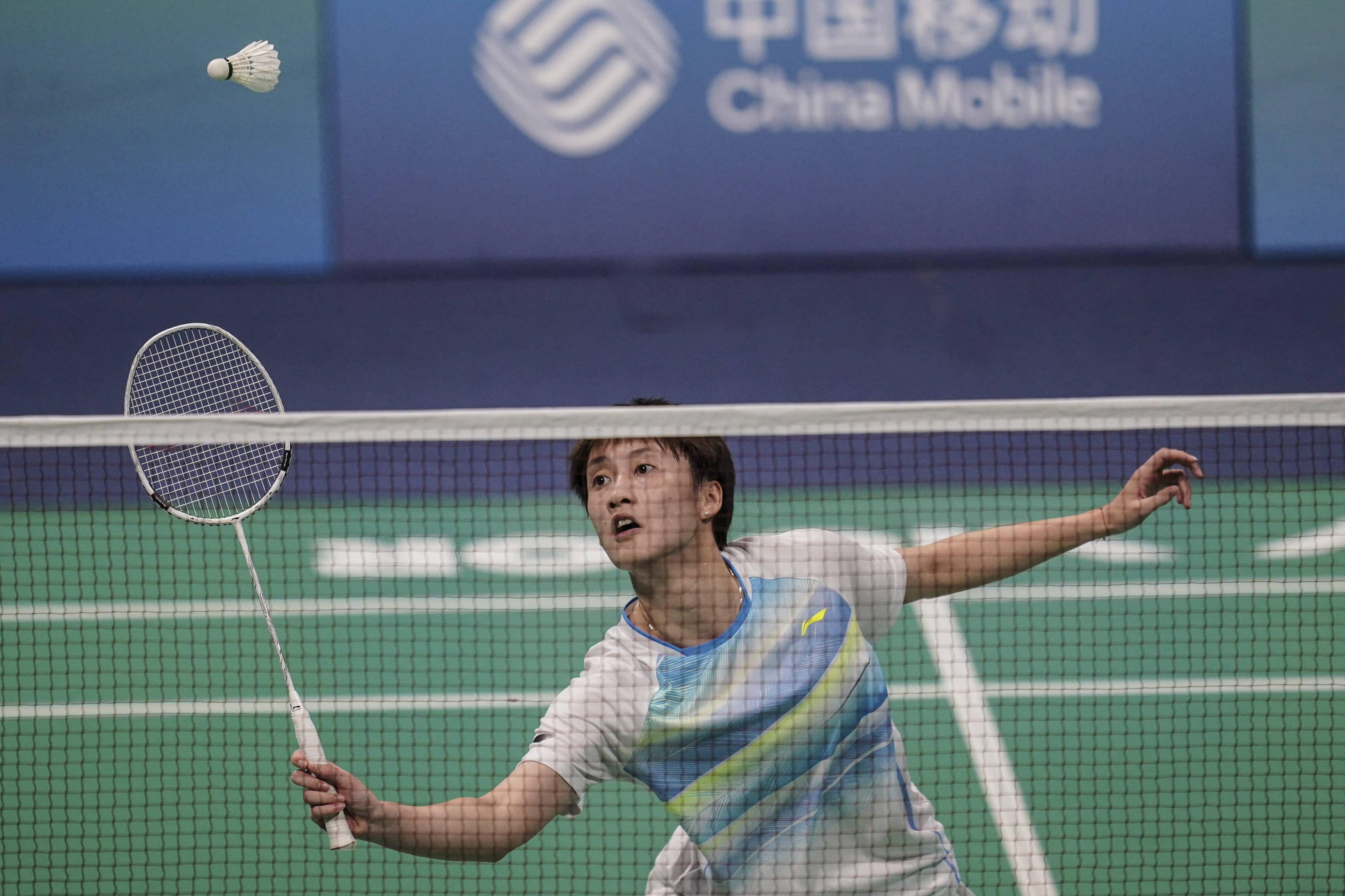 中场球员临 中场球员临