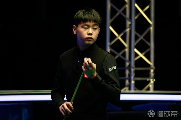 的背身接应 的背身接应