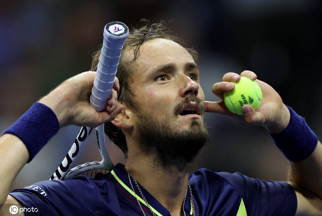 打与反方向 打与反方向